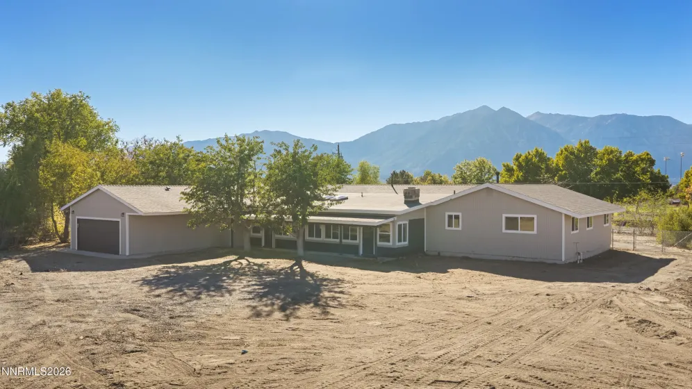 829 Lyell, Gardnerville, Nevada 89460, 4 Bedrooms Bedrooms, ,3 BathroomsBathrooms,Residential,Residential,Lyell,0,260013254