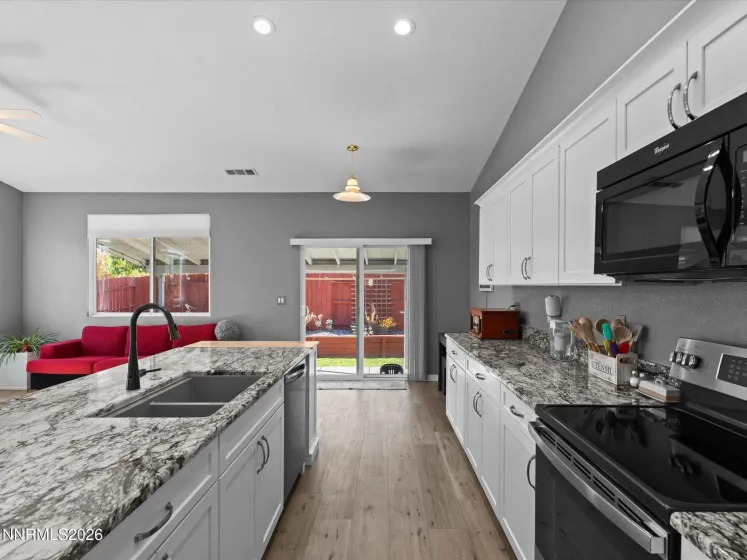 9005 Andraste, Reno, Nevada 89506, 3 Bedrooms Bedrooms, ,2 BathroomsBathrooms,Residential,Residential,Andraste,0,260013255