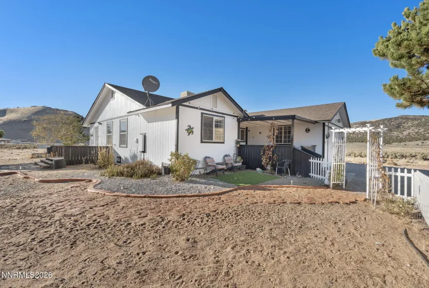 26905 Fetlock, Reno, Nevada 89508, 3 Bedrooms Bedrooms, ,2 BathroomsBathrooms,Residential,Residential,Fetlock,0,260013260