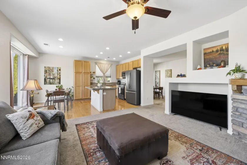 816 Ballybunion, Dayton, Nevada 89403, 4 Bedrooms Bedrooms, ,2 BathroomsBathrooms,Residential,Residential,Ballybunion,0,260013266