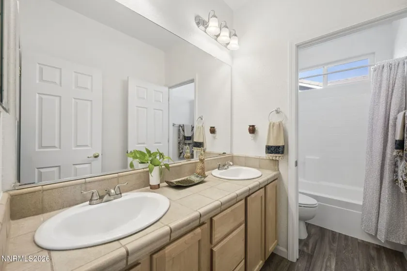 816 Ballybunion, Dayton, Nevada 89403, 4 Bedrooms Bedrooms, ,2 BathroomsBathrooms,Residential,Residential,Ballybunion,0,260013266