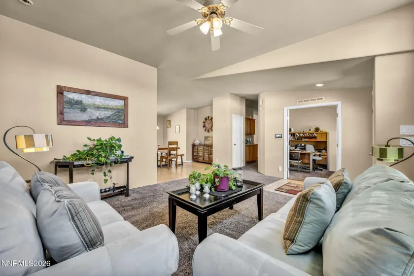 11190 Chesapeake, Reno, Nevada 89506, 3 Bedrooms Bedrooms, ,2 BathroomsBathrooms,Residential,Residential,Chesapeake,0,260013268