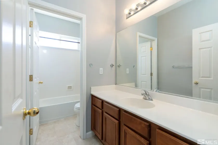 10434 Chadwell, Reno, Nevada 89521, 3 Bedrooms Bedrooms, ,3 BathroomsBathrooms,Residential,Residential,Chadwell,0,260013270