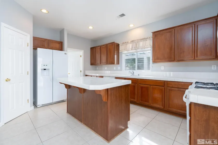 10434 Chadwell, Reno, Nevada 89521, 3 Bedrooms Bedrooms, ,3 BathroomsBathrooms,Residential,Residential,Chadwell,0,260013270