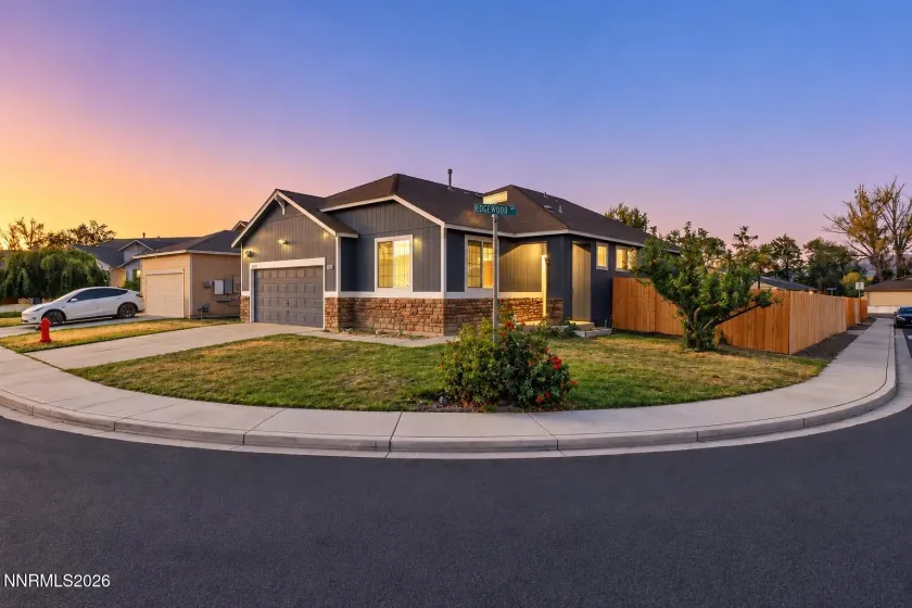 2058 Rawles, Fernley, Nevada 89408, 3 Bedrooms Bedrooms, ,2 BathroomsBathrooms,Residential,Residential,Rawles,0,260013275