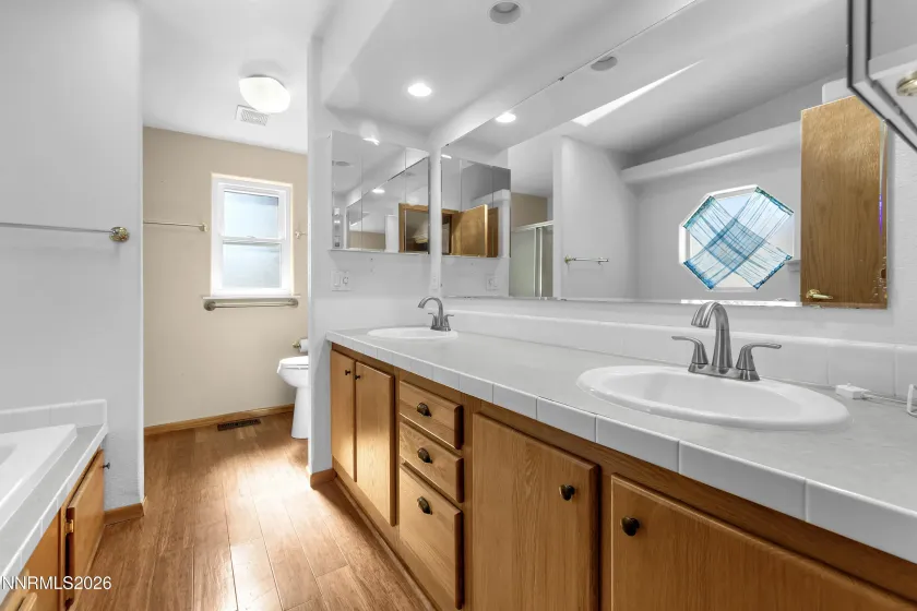 1625 Short Ridge, Reno, Nevada 89521, 3 Bedrooms Bedrooms, ,2 BathroomsBathrooms,Residential,Residential,Short Ridge,0,260013276