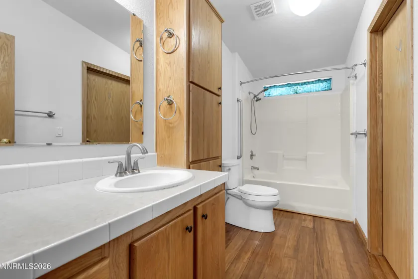 1625 Short Ridge, Reno, Nevada 89521, 3 Bedrooms Bedrooms, ,2 BathroomsBathrooms,Residential,Residential,Short Ridge,0,260013276