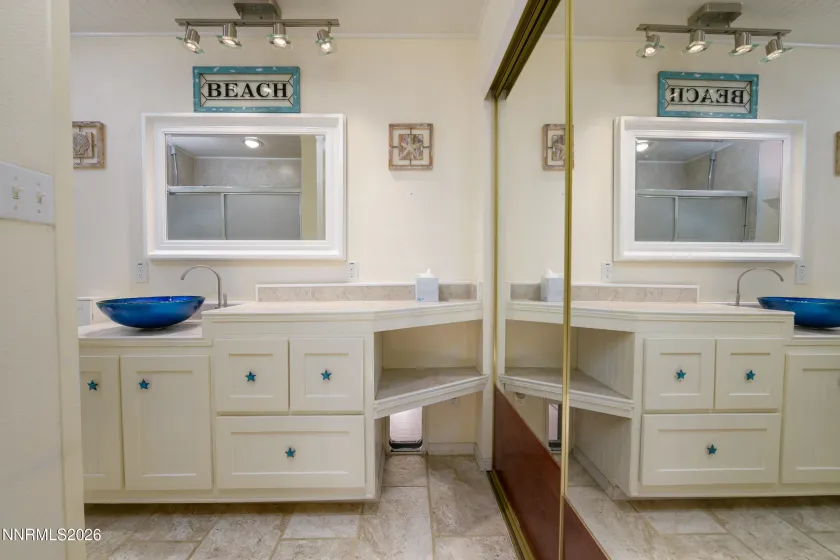 890 Sunset, Fallon, Nevada 89406, 2 Bedrooms Bedrooms, ,2 BathroomsBathrooms,Residential,Residential,Sunset,0,260013280