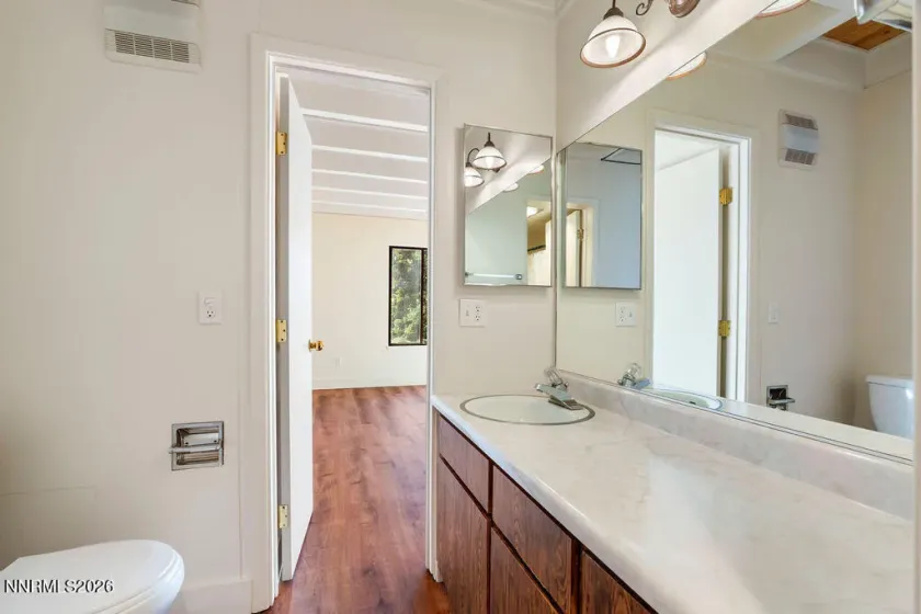 200 Clubhouse, Stateline, Nevada 89449, 2 Bedrooms Bedrooms, ,2 BathroomsBathrooms,Residential,Residential,Clubhouse,0,260013281