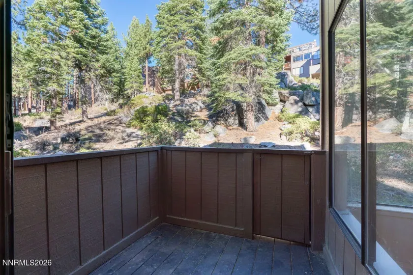 200 Clubhouse, Stateline, Nevada 89449, 2 Bedrooms Bedrooms, ,2 BathroomsBathrooms,Residential,Residential,Clubhouse,0,260013281
