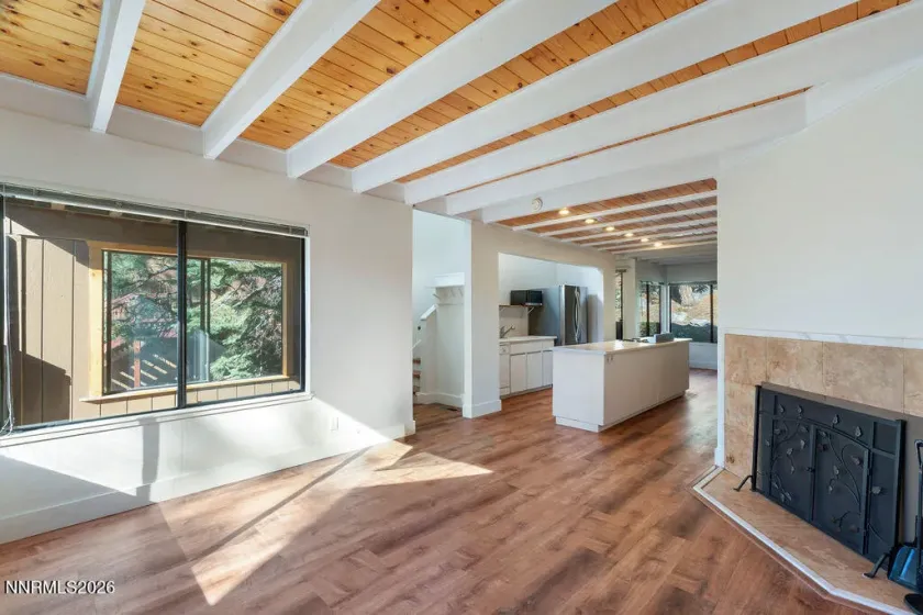 200 Clubhouse, Stateline, Nevada 89449, 2 Bedrooms Bedrooms, ,2 BathroomsBathrooms,Residential,Residential,Clubhouse,0,260013281