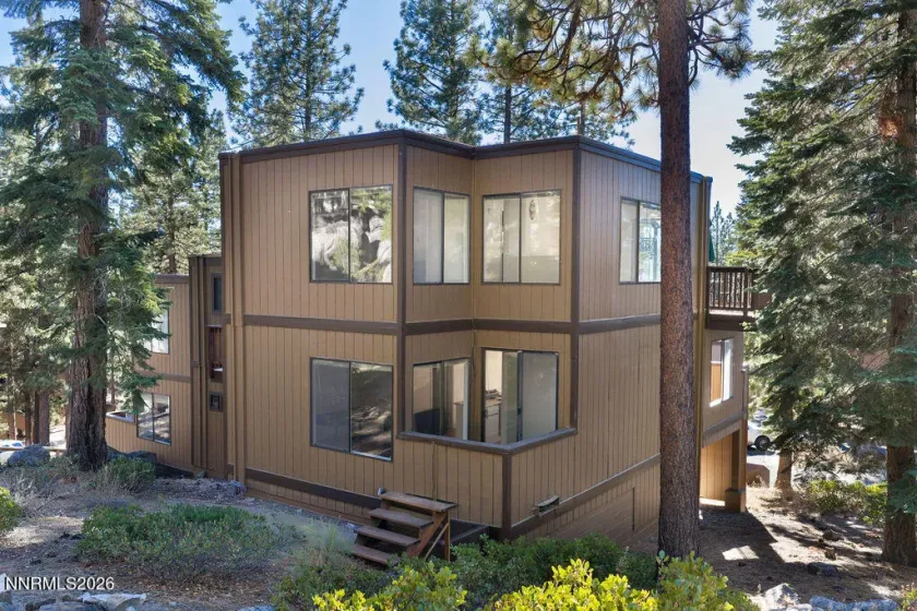 200 Clubhouse, Stateline, Nevada 89449, 2 Bedrooms Bedrooms, ,2 BathroomsBathrooms,Residential,Residential,Clubhouse,0,260013281