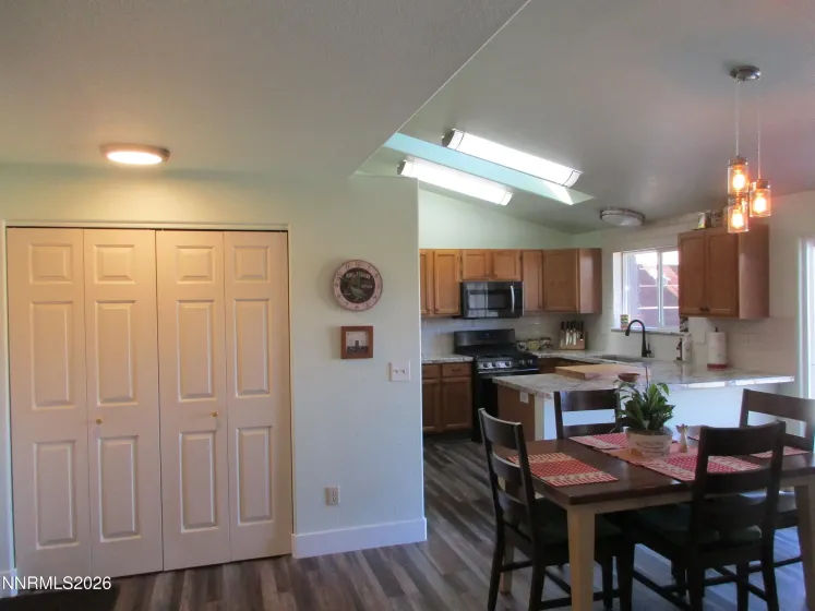 3604 Haystack, Carson City, Nevada 89705, 3 Bedrooms Bedrooms, ,2 BathroomsBathrooms,Residential,Residential,Haystack,0,260013282