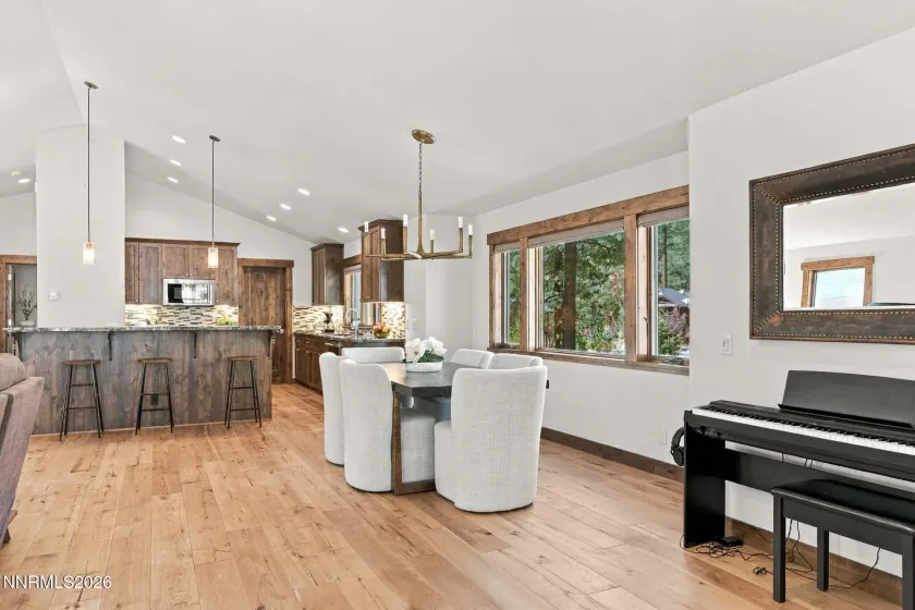 760 Rosewood, Incline Village, Nevada 89451, 4 Bedrooms Bedrooms, ,4 BathroomsBathrooms,Residential,Residential,Rosewood,0,260013284