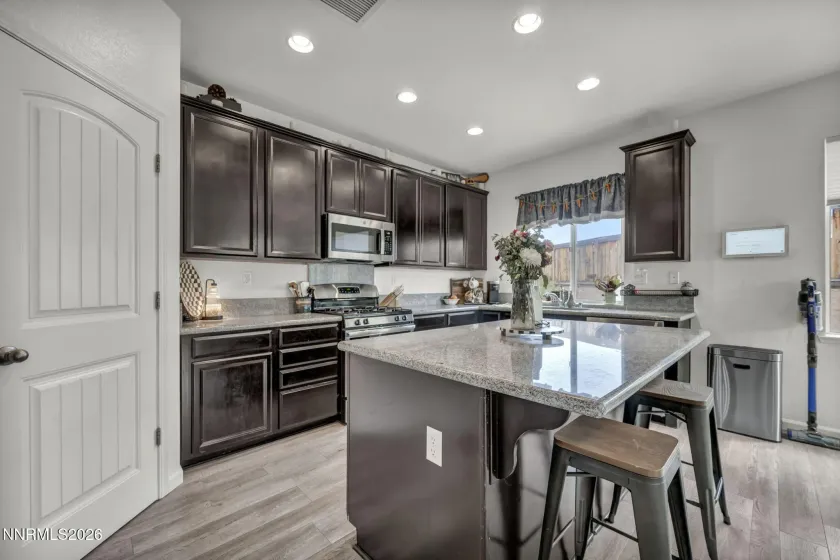2120 Hope Valley, Reno, Nevada 89521, 3 Bedrooms Bedrooms, ,3 BathroomsBathrooms,Residential,Residential,Hope Valley,0,260013285