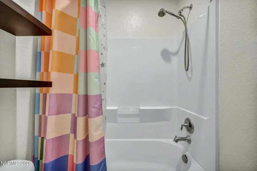 2120 Hope Valley, Reno, Nevada 89521, 3 Bedrooms Bedrooms, ,3 BathroomsBathrooms,Residential,Residential,Hope Valley,0,260013285