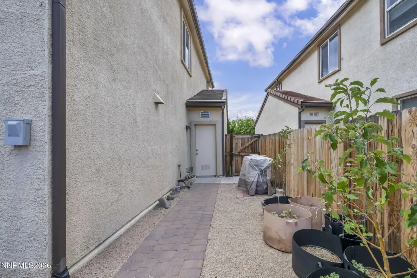 2120 Hope Valley, Reno, Nevada 89521, 3 Bedrooms Bedrooms, ,3 BathroomsBathrooms,Residential,Residential,Hope Valley,0,260013285