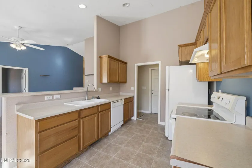 3 Scott, Gardnerville, Nevada 89410, 3 Bedrooms Bedrooms, ,2 BathroomsBathrooms,Residential,Residential,Scott,0,260013287