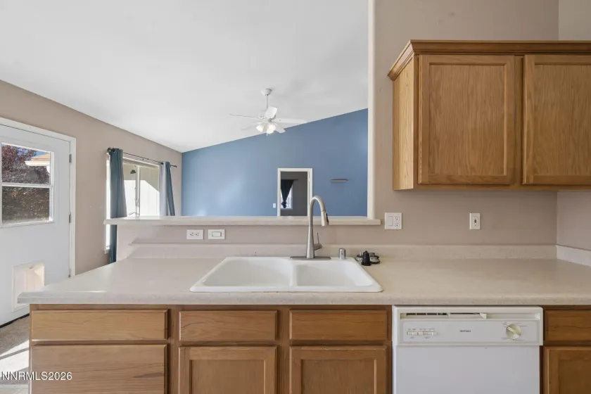 3 Scott, Gardnerville, Nevada 89410, 3 Bedrooms Bedrooms, ,2 BathroomsBathrooms,Residential,Residential,Scott,0,260013287