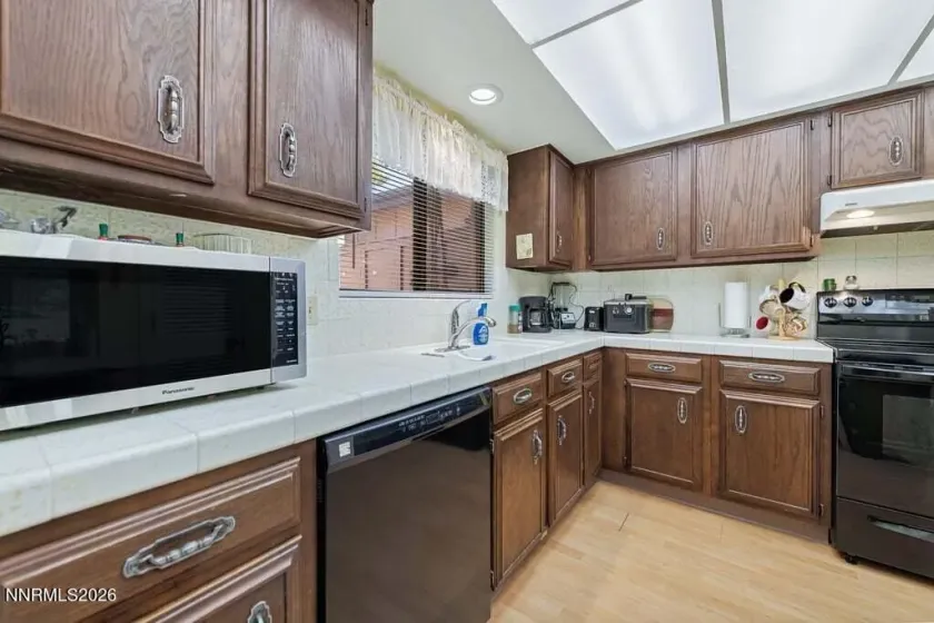 154 Lake Glen, Carson City, Nevada 89703, 2 Bedrooms Bedrooms, ,1 BathroomBathrooms,Residential,Residential,Lake Glen,0,260013289