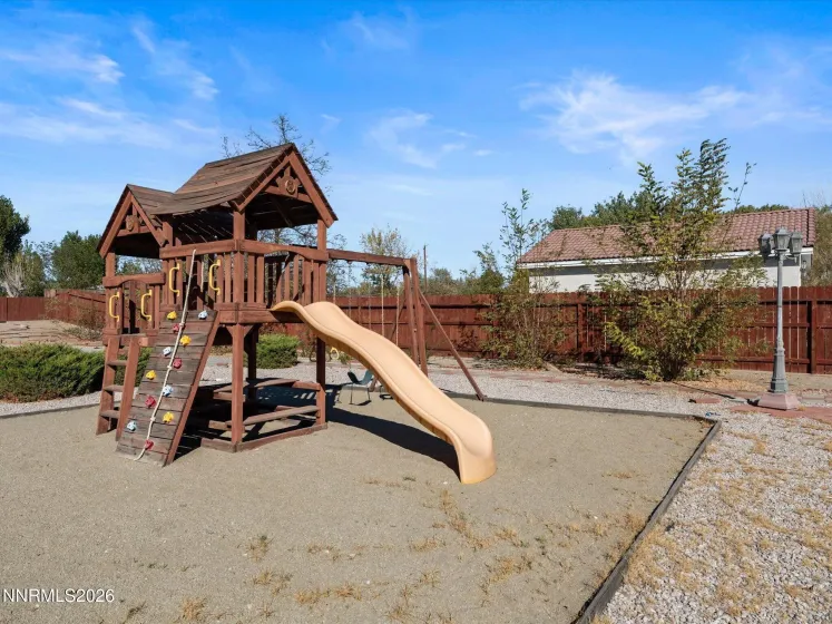 1515 Getto, Fallon, Nevada 89406, 4 Bedrooms Bedrooms, ,3 BathroomsBathrooms,Residential,Residential,Getto,0,260013292