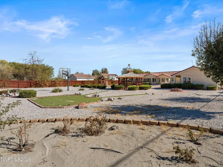 1515 Getto, Fallon, Nevada 89406, 4 Bedrooms Bedrooms, ,3 BathroomsBathrooms,Residential,Residential,Getto,0,260013292