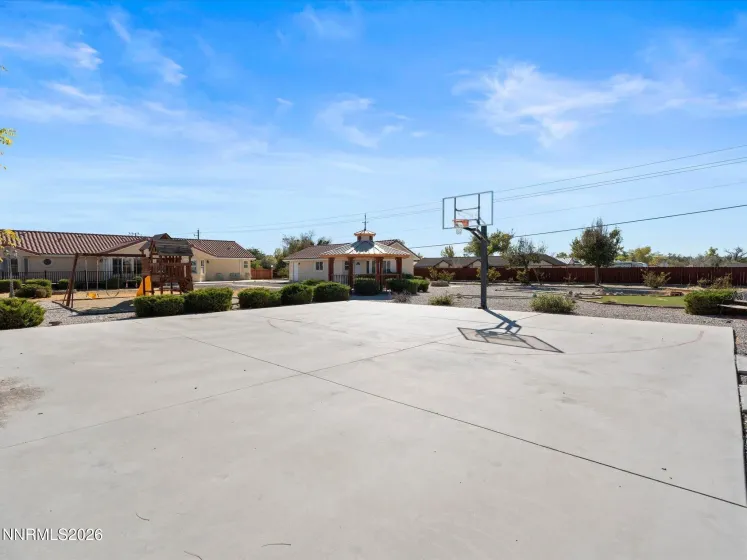 1515 Getto, Fallon, Nevada 89406, 4 Bedrooms Bedrooms, ,3 BathroomsBathrooms,Residential,Residential,Getto,0,260013292
