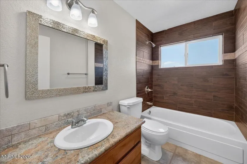10605 Bighorn, Reno, Nevada 89508, 3 Bedrooms Bedrooms, ,2 BathroomsBathrooms,Residential,Residential,Bighorn,0,260013293