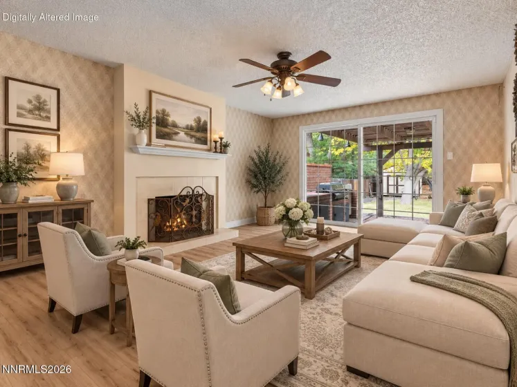 12590 Creek Crest, Reno, Nevada 89511, 3 Bedrooms Bedrooms, ,2 BathroomsBathrooms,Residential,Residential,Creek Crest,0,260013294