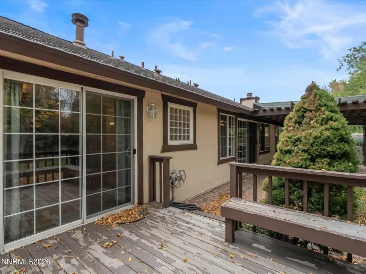 12590 Creek Crest, Reno, Nevada 89511, 3 Bedrooms Bedrooms, ,2 BathroomsBathrooms,Residential,Residential,Creek Crest,0,260013294