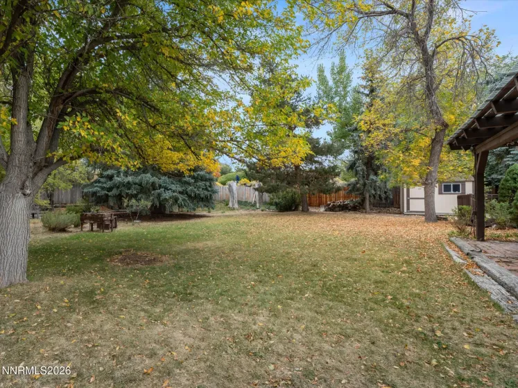 12590 Creek Crest, Reno, Nevada 89511, 3 Bedrooms Bedrooms, ,2 BathroomsBathrooms,Residential,Residential,Creek Crest,0,260013294