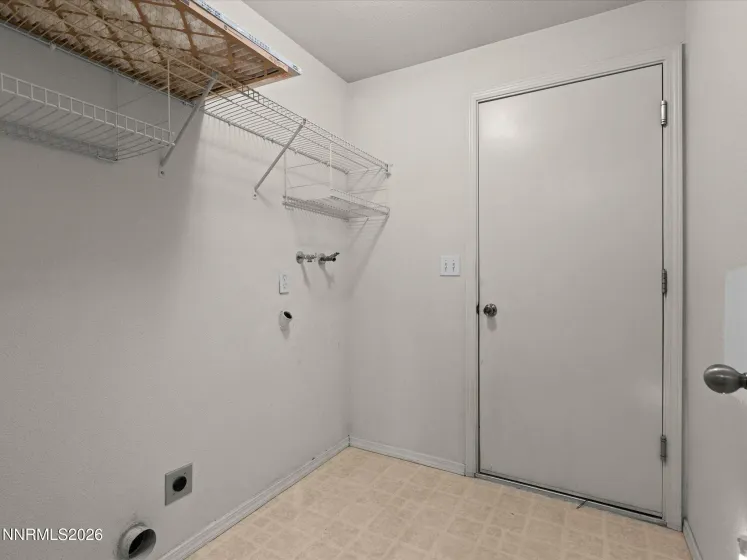 196 Gordon, Dayton, Nevada 89403, 3 Bedrooms Bedrooms, ,2 BathroomsBathrooms,Residential,Residential,Gordon,0,260013299