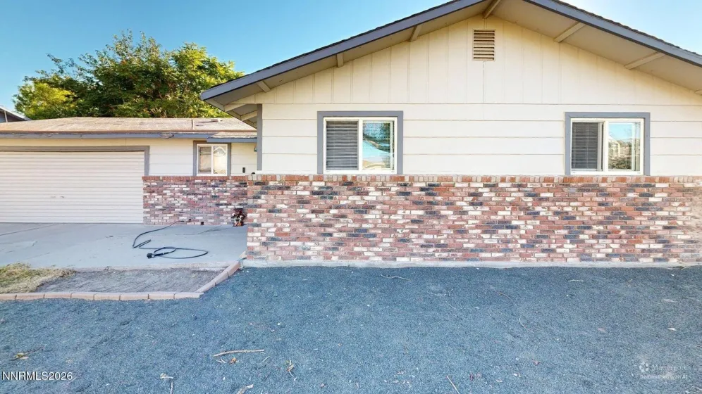 1021 Dolores, Fallon, Nevada 89406, 3 Bedrooms Bedrooms, ,2 BathroomsBathrooms,Residential,Residential,Dolores,0,260013306