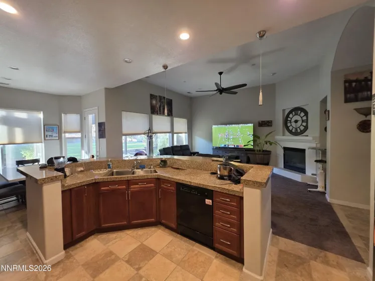 7677 Bareback, Sparks, Nevada 89436, 5 Bedrooms Bedrooms, ,3 BathroomsBathrooms,Residential,Residential,Bareback,0,260013307