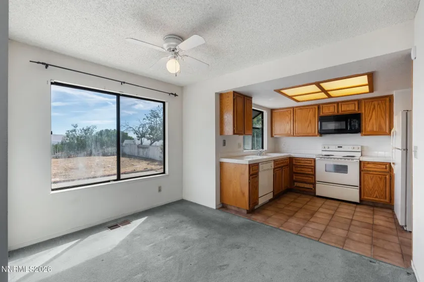 3409 Ridgecrest, Reno, Nevada 89512, 2 Bedrooms Bedrooms, ,3 BathroomsBathrooms,Residential,Residential,Ridgecrest,0,260013309