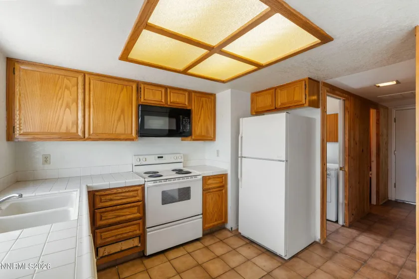 3409 Ridgecrest, Reno, Nevada 89512, 2 Bedrooms Bedrooms, ,3 BathroomsBathrooms,Residential,Residential,Ridgecrest,0,260013309