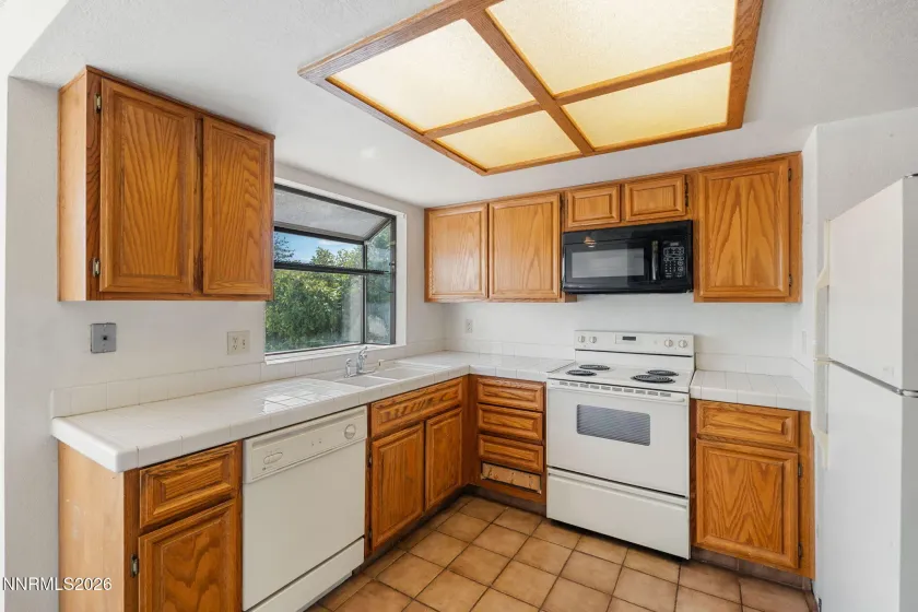 3409 Ridgecrest, Reno, Nevada 89512, 2 Bedrooms Bedrooms, ,3 BathroomsBathrooms,Residential,Residential,Ridgecrest,0,260013309