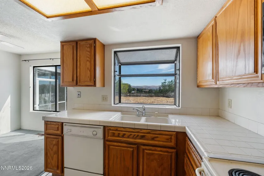 3409 Ridgecrest, Reno, Nevada 89512, 2 Bedrooms Bedrooms, ,3 BathroomsBathrooms,Residential,Residential,Ridgecrest,0,260013309