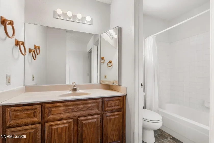 3409 Ridgecrest, Reno, Nevada 89512, 2 Bedrooms Bedrooms, ,3 BathroomsBathrooms,Residential,Residential,Ridgecrest,0,260013309
