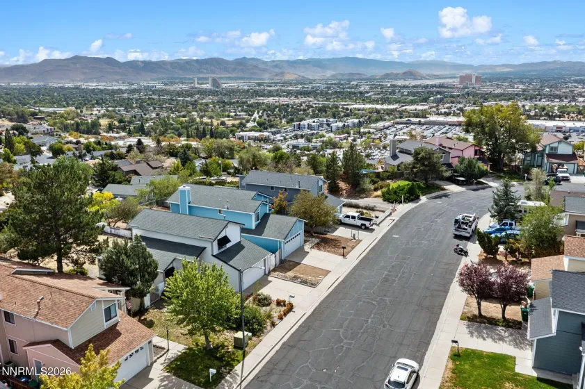 3409 Ridgecrest, Reno, Nevada 89512, 2 Bedrooms Bedrooms, ,3 BathroomsBathrooms,Residential,Residential,Ridgecrest,0,260013309