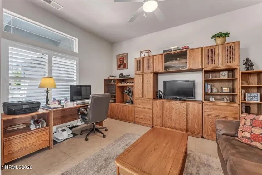 7400 Lacerta, Sparks, Nevada 89436, 4 Bedrooms Bedrooms, ,2 BathroomsBathrooms,Residential,Residential,Lacerta,0,260013311