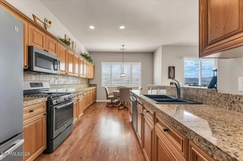 7400 Lacerta, Sparks, Nevada 89436, 4 Bedrooms Bedrooms, ,2 BathroomsBathrooms,Residential,Residential,Lacerta,0,260013311
