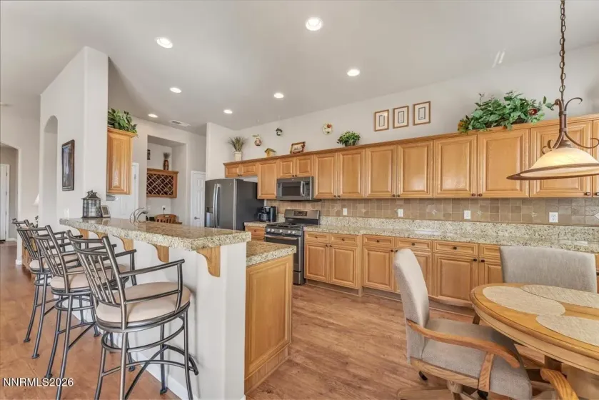 7400 Lacerta, Sparks, Nevada 89436, 4 Bedrooms Bedrooms, ,2 BathroomsBathrooms,Residential,Residential,Lacerta,0,260013311