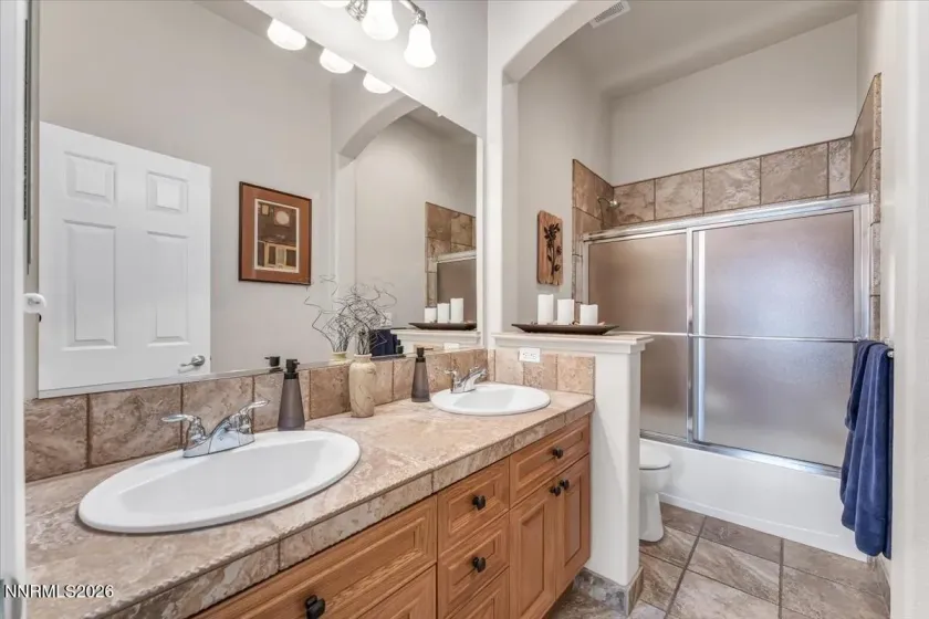 7400 Lacerta, Sparks, Nevada 89436, 4 Bedrooms Bedrooms, ,2 BathroomsBathrooms,Residential,Residential,Lacerta,0,260013311