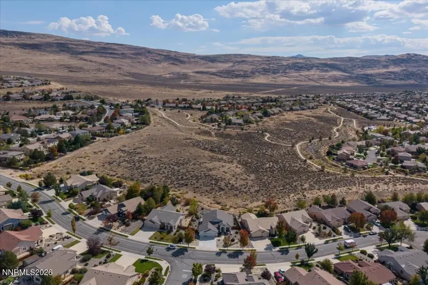 7400 Lacerta, Sparks, Nevada 89436, 4 Bedrooms Bedrooms, ,2 BathroomsBathrooms,Residential,Residential,Lacerta,0,260013311