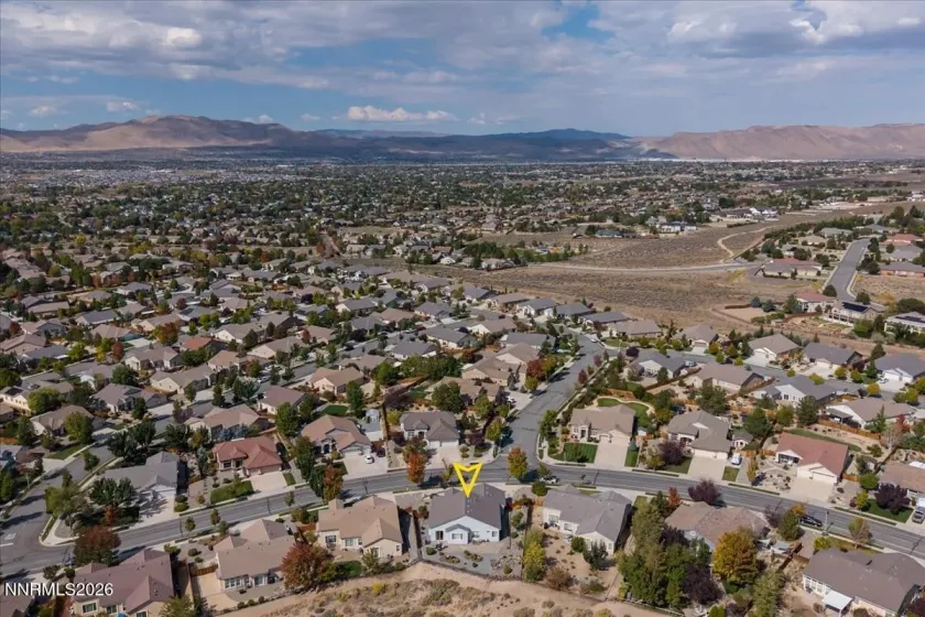 7400 Lacerta, Sparks, Nevada 89436, 4 Bedrooms Bedrooms, ,2 BathroomsBathrooms,Residential,Residential,Lacerta,0,260013311