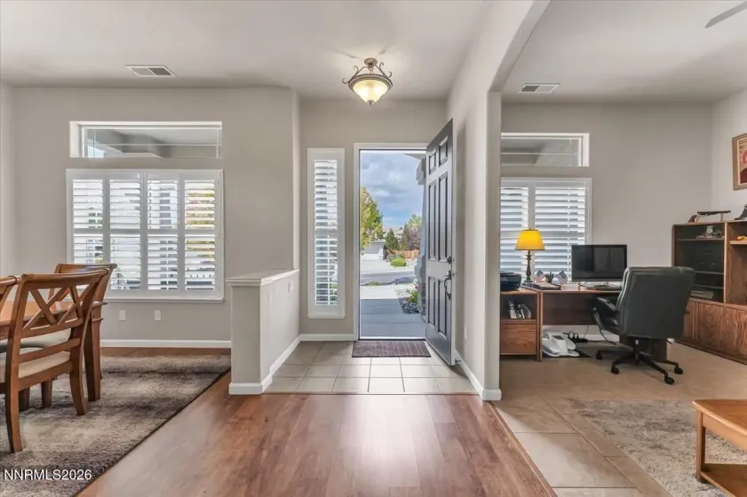 7400 Lacerta, Sparks, Nevada 89436, 4 Bedrooms Bedrooms, ,2 BathroomsBathrooms,Residential,Residential,Lacerta,0,260013311
