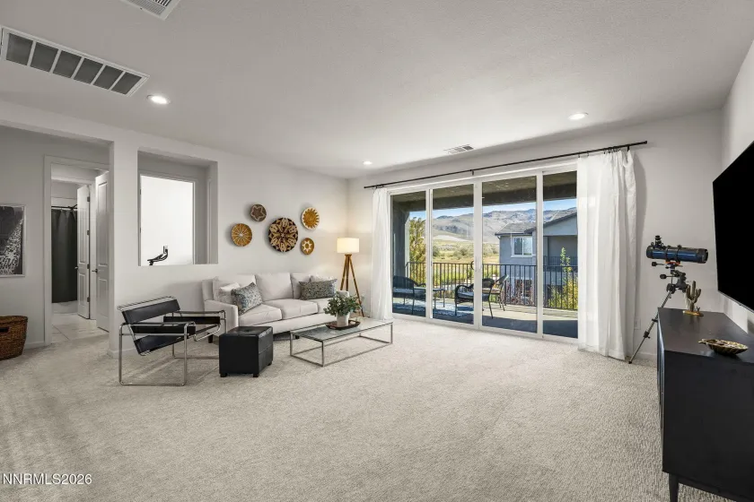 900 Providence, Reno, Nevada 89521, 5 Bedrooms Bedrooms, ,5 BathroomsBathrooms,Residential,Residential,Providence,0,260013323