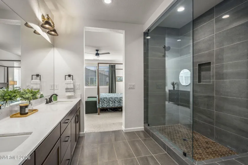 900 Providence, Reno, Nevada 89521, 5 Bedrooms Bedrooms, ,5 BathroomsBathrooms,Residential,Residential,Providence,0,260013323
