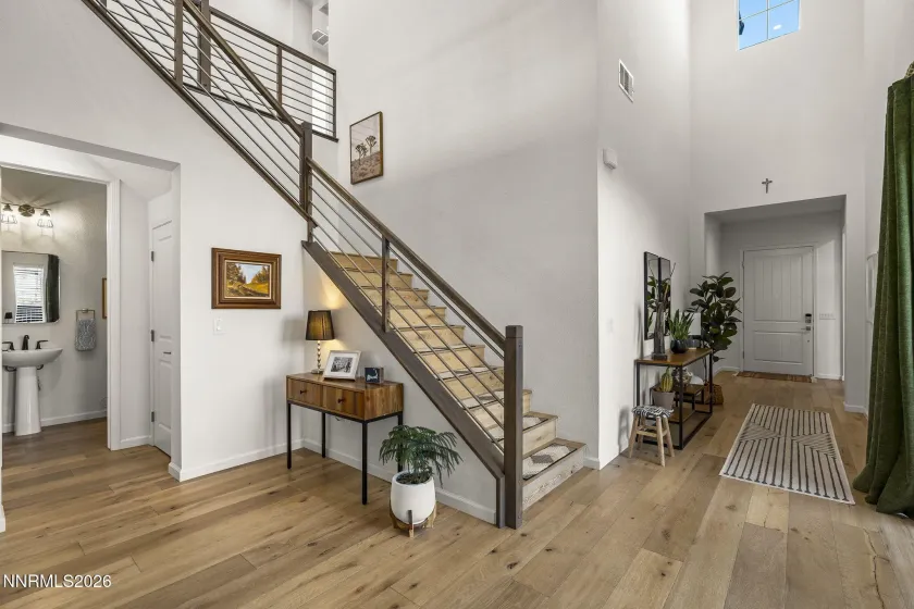 900 Providence, Reno, Nevada 89521, 5 Bedrooms Bedrooms, ,5 BathroomsBathrooms,Residential,Residential,Providence,0,260013323